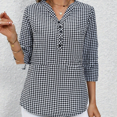 Classic Plaid Shirt with Three-Quarter Sleeves – Vintage-Inspired Style