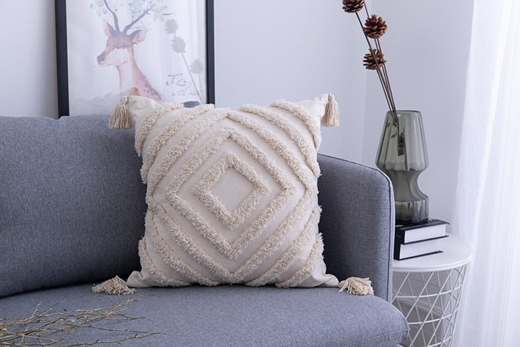 Decorative Pillow – Artistic Pattern for Cozy Spaces 8