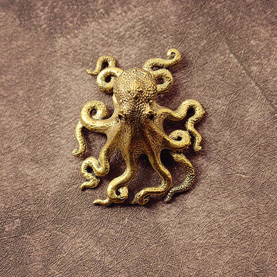 Decorative Statue – Intricate Octopus Design for Home Display 2