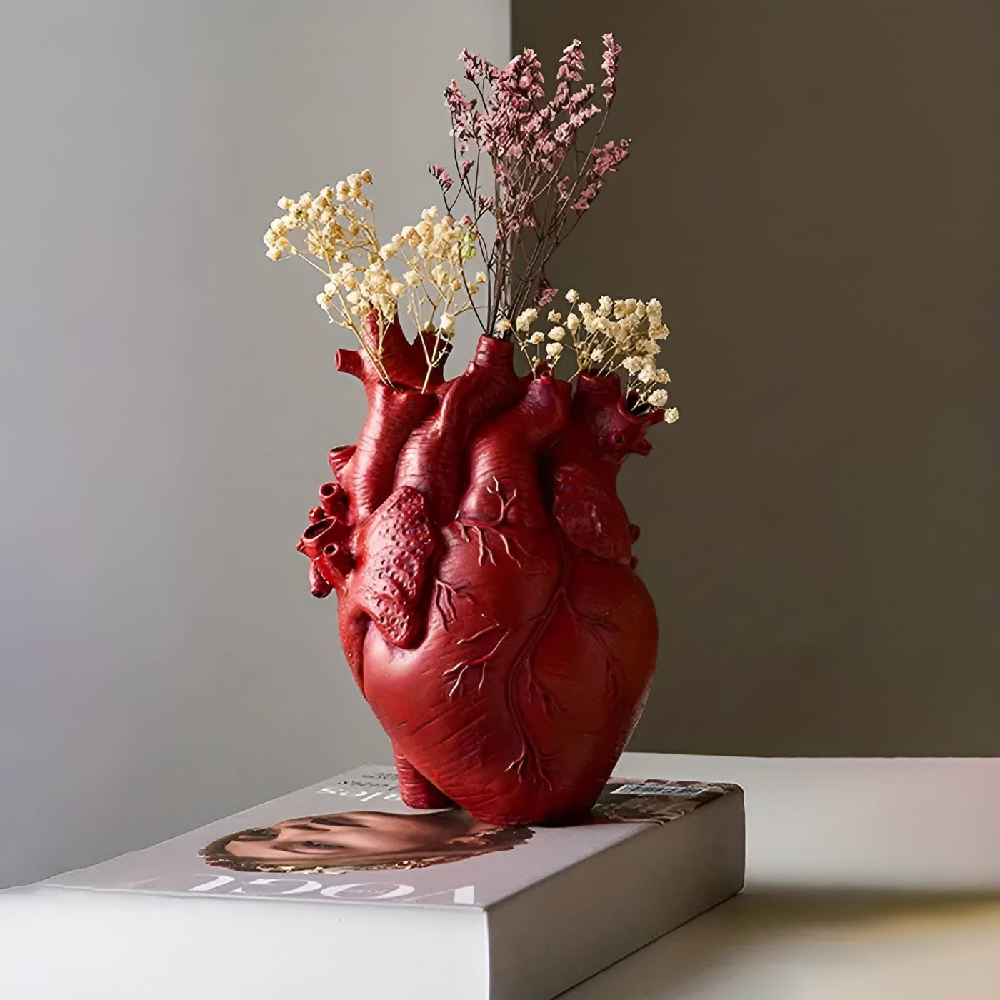 Heart-Shaped Ceramic Vase – Decorative Flower Display Centerpiece 0