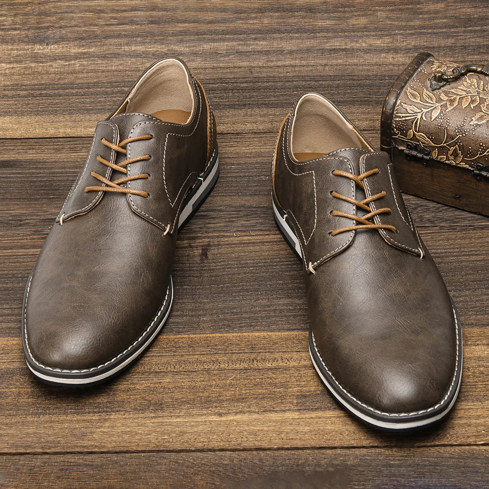 Men’s Lace-Up Shoes with Lightweight Sole 0