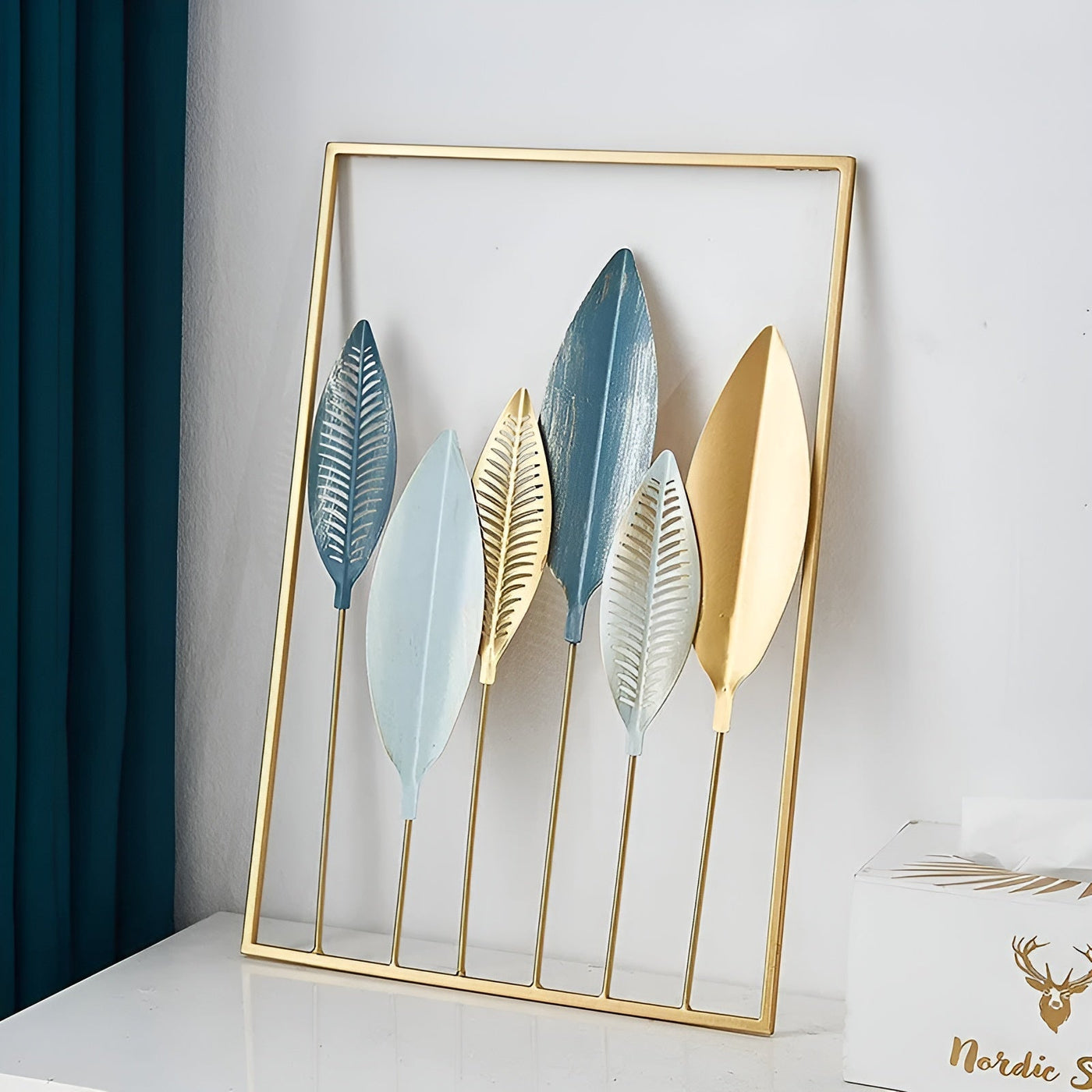 Metal Wall Art – Nature-Inspired Leaf Design for Indoor Decor 0