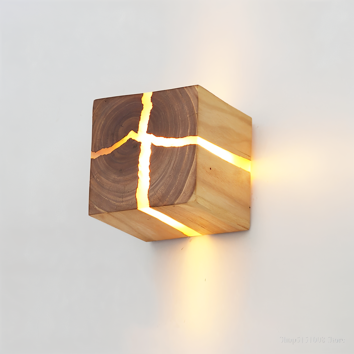 Wall Sconce – Handcrafted Crackle Design for Decorative Lighting 0