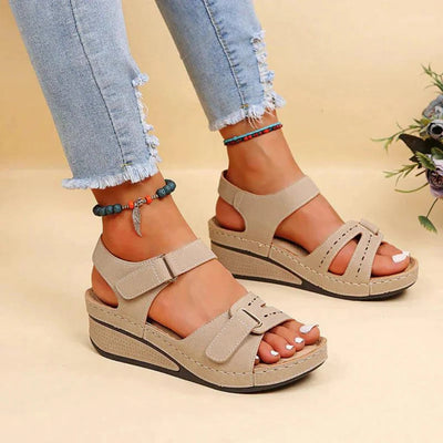Women's Casual Sandals with Adjustable Strap and Open Toe Design 3
