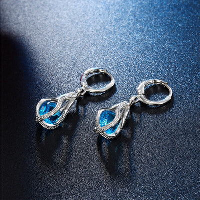 Women’s Necklace and Earring Set with Snowflake Design 8