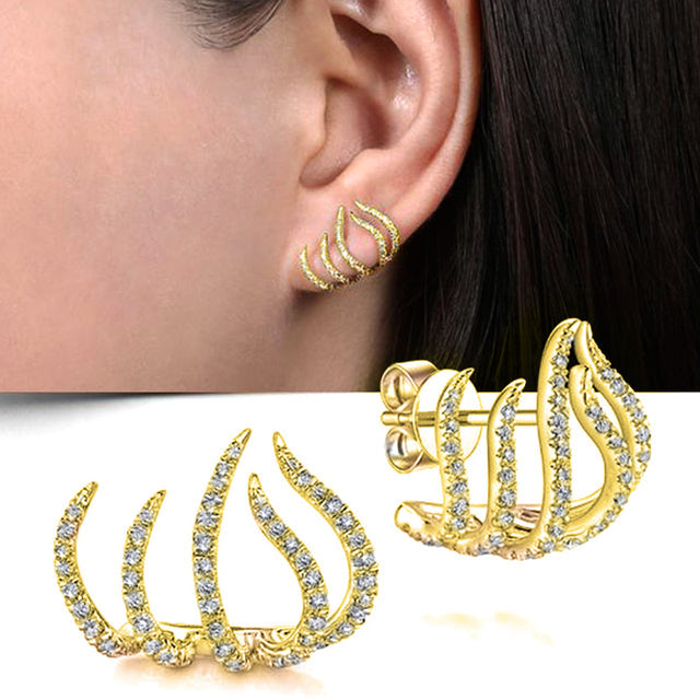 Women’s Stud Earrings with Geometric Design 1