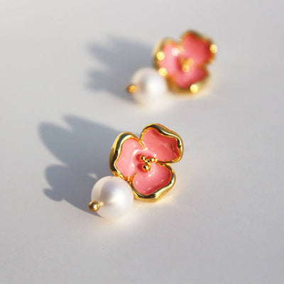 Women's Stud Earrings with Heart Design 5