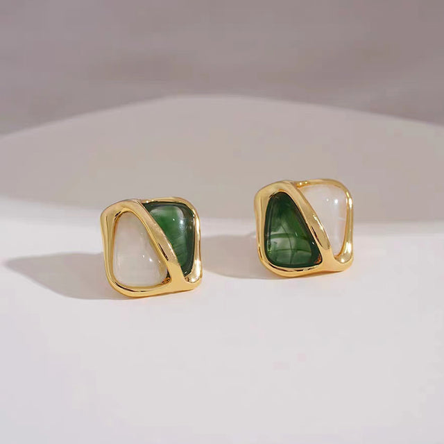 Women's Stud Earrings with Heart Design 7